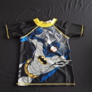 BOY RASH GUARD TOP SIZE:5T